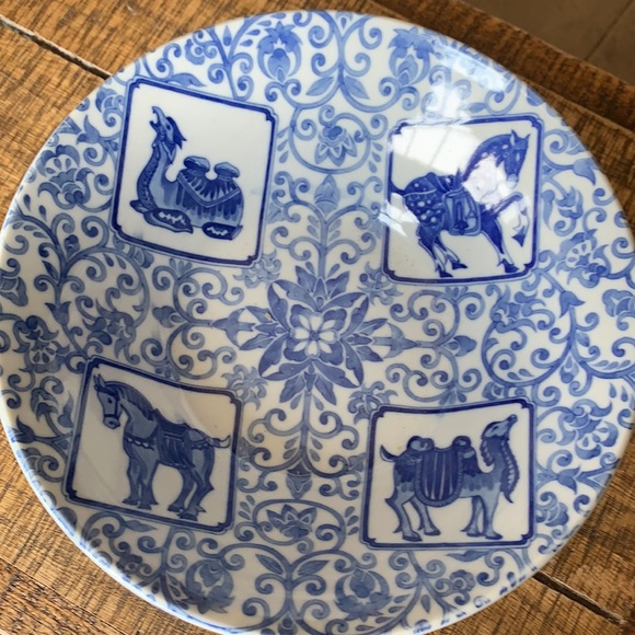 Other - Ceramic bowl. Asian print.